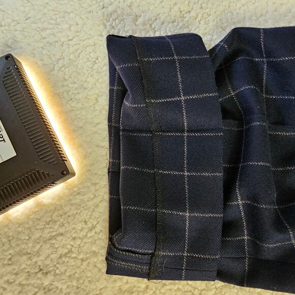 Paul Fredrick Navy 100% Soft Wool Double Pleated Pants Plaid  33x30 EUC - Picture 6 of 9